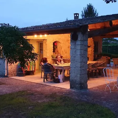Homestay Mas Antinea *